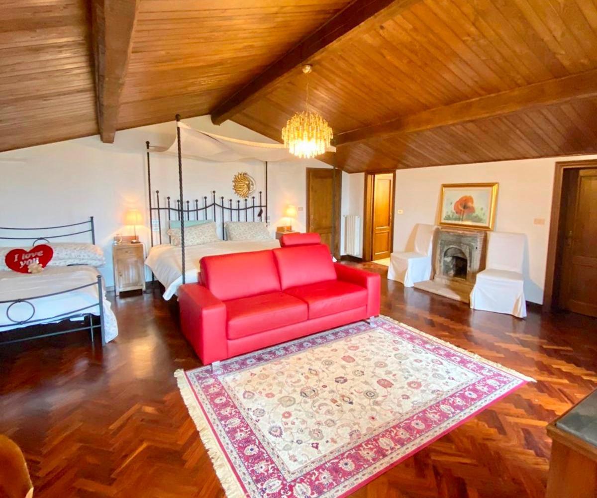 Danya Country Villa 圣塞波尔克罗 外观 照片